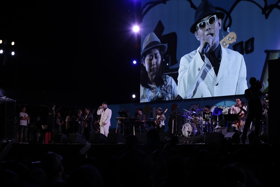 かりゆし58率いる”島ぜんぶでおーきなバンド”、沖縄国際映画祭でのクロージングライブ大盛況！